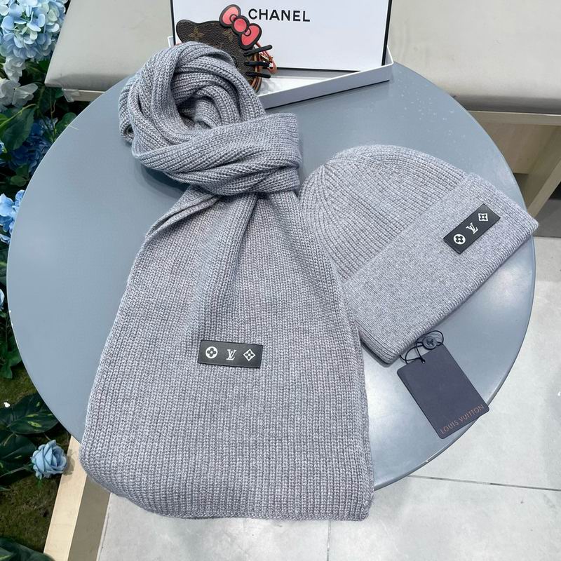 LV scarf hat (13)