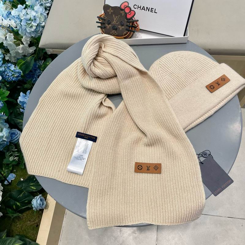 LV scarf hat (21)