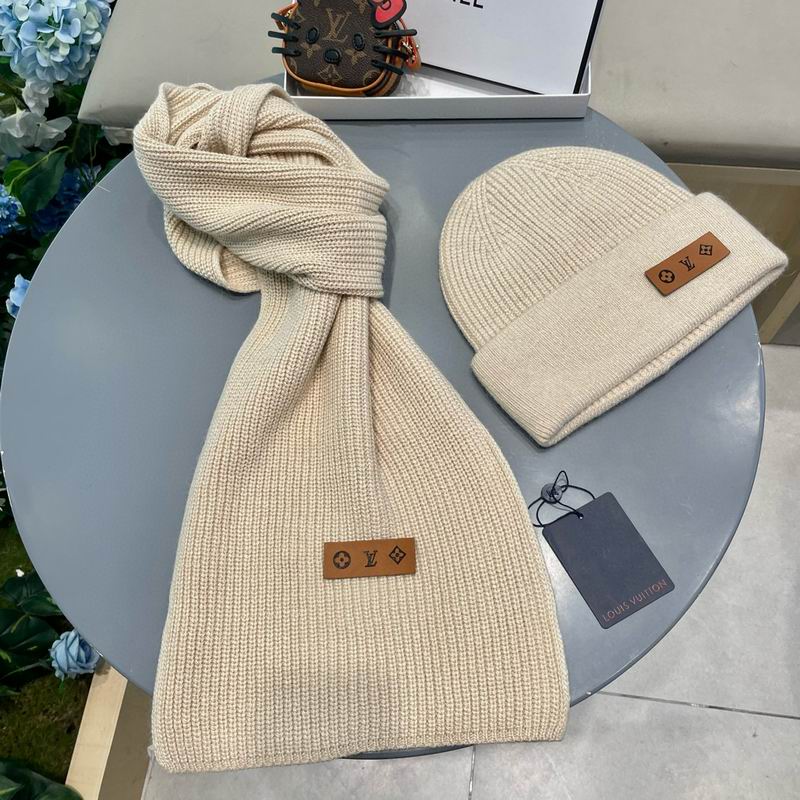 LV scarf hat (23)