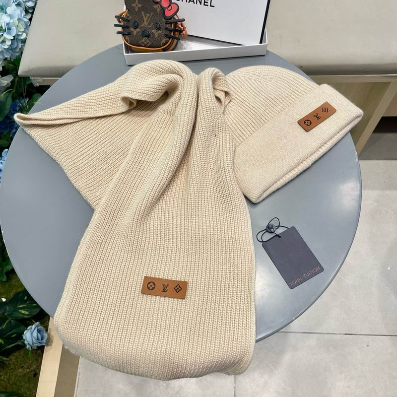LV scarf hat (25)