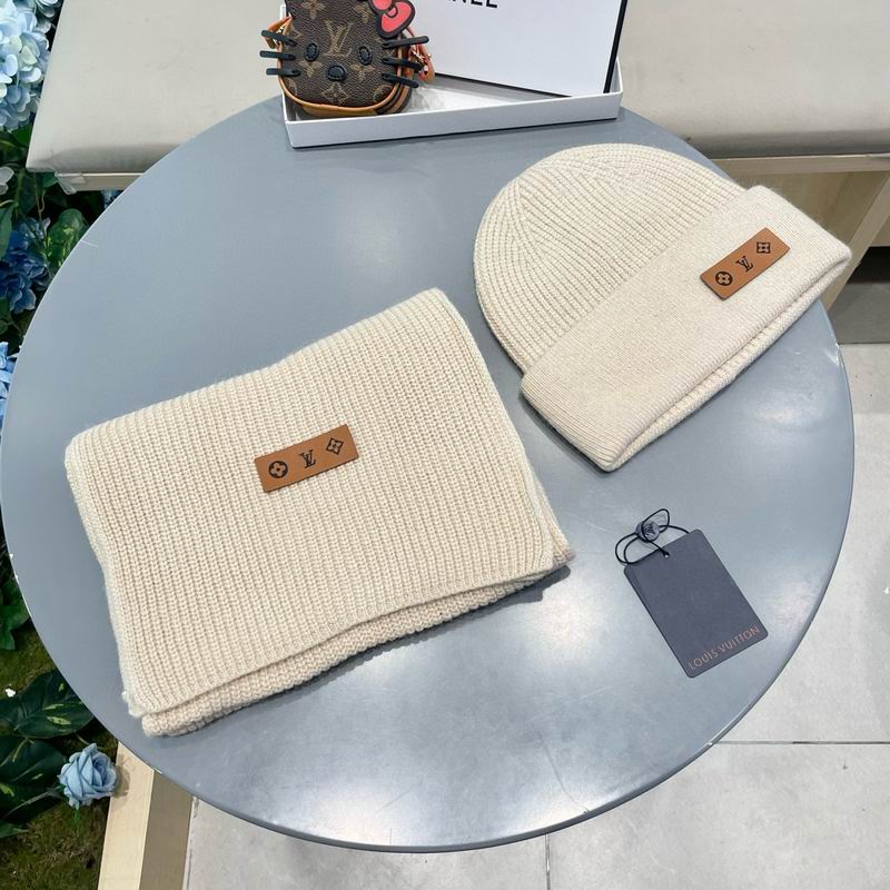 LV scarf hat (26)