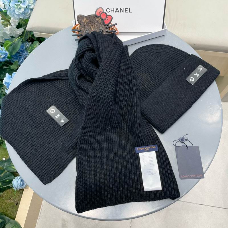 LV scarf hat (3)