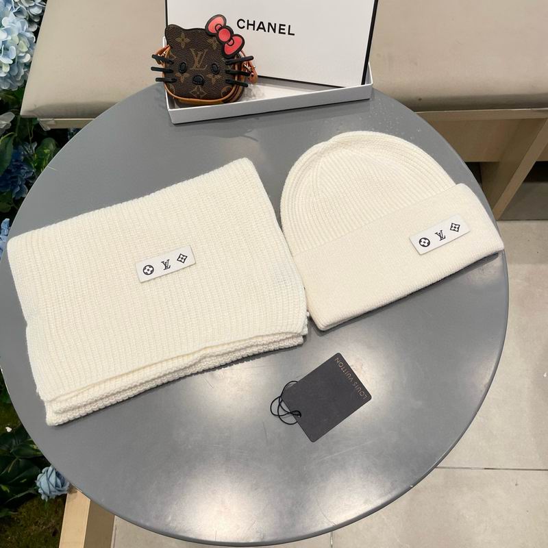 LV scarf hat (35)