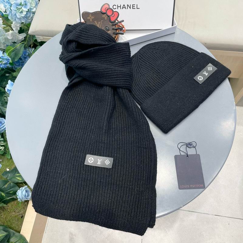 LV scarf hat (4)