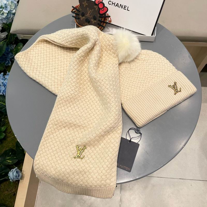 LV scarf hat (43)