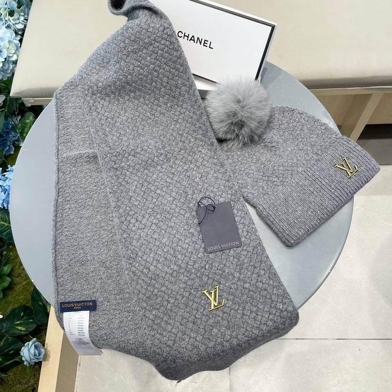 LV scarf hat (46)