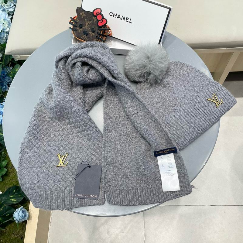 LV scarf hat (47)