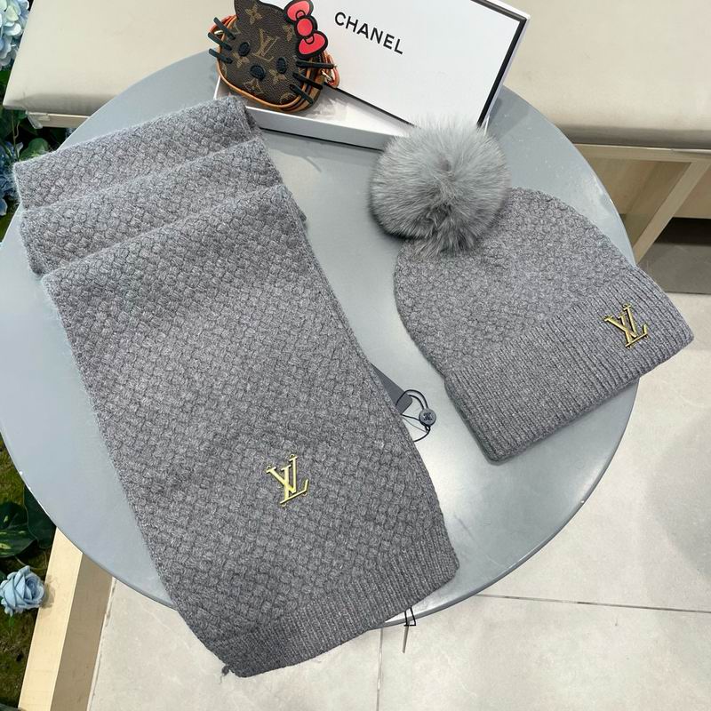 LV scarf hat (50)