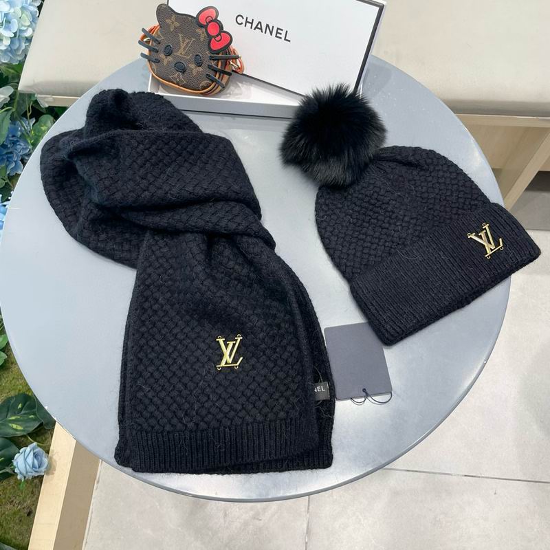 LV scarf hat (57)