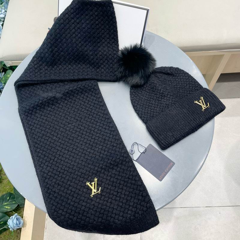 LV scarf hat (61)