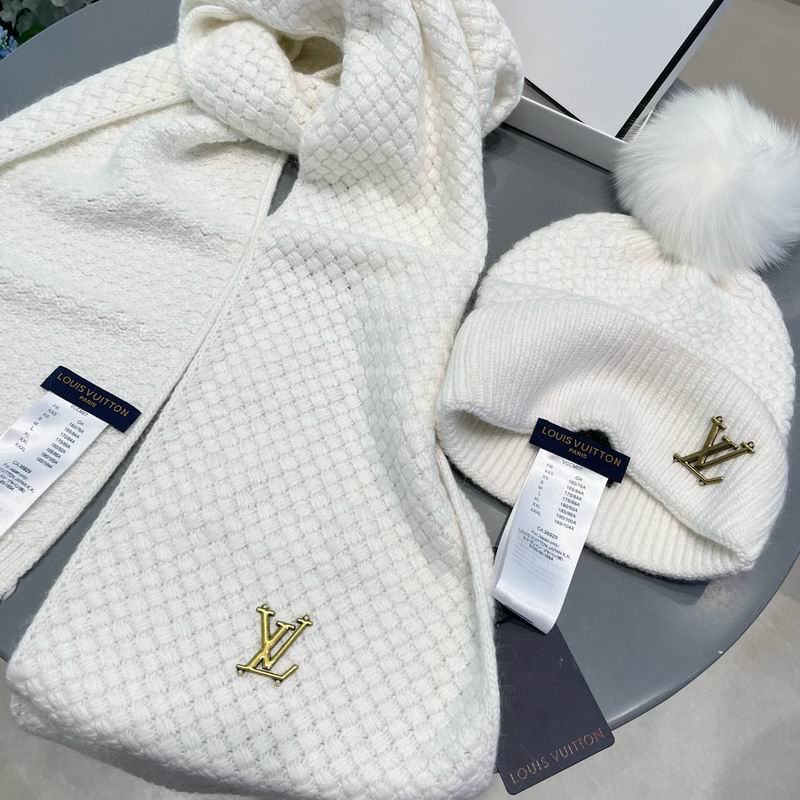 LV scarf hat (64)