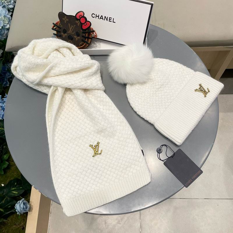 LV scarf hat (66)