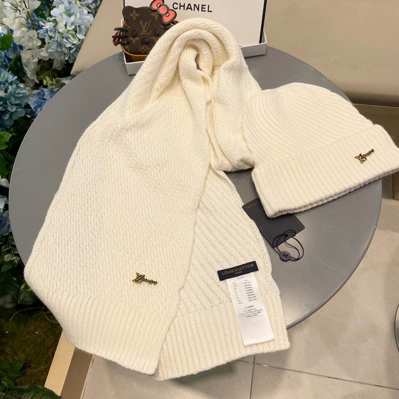 LV scarf hat (72)