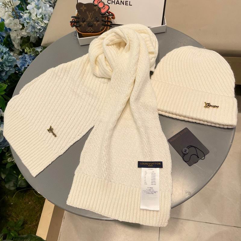 LV scarf hat (74)