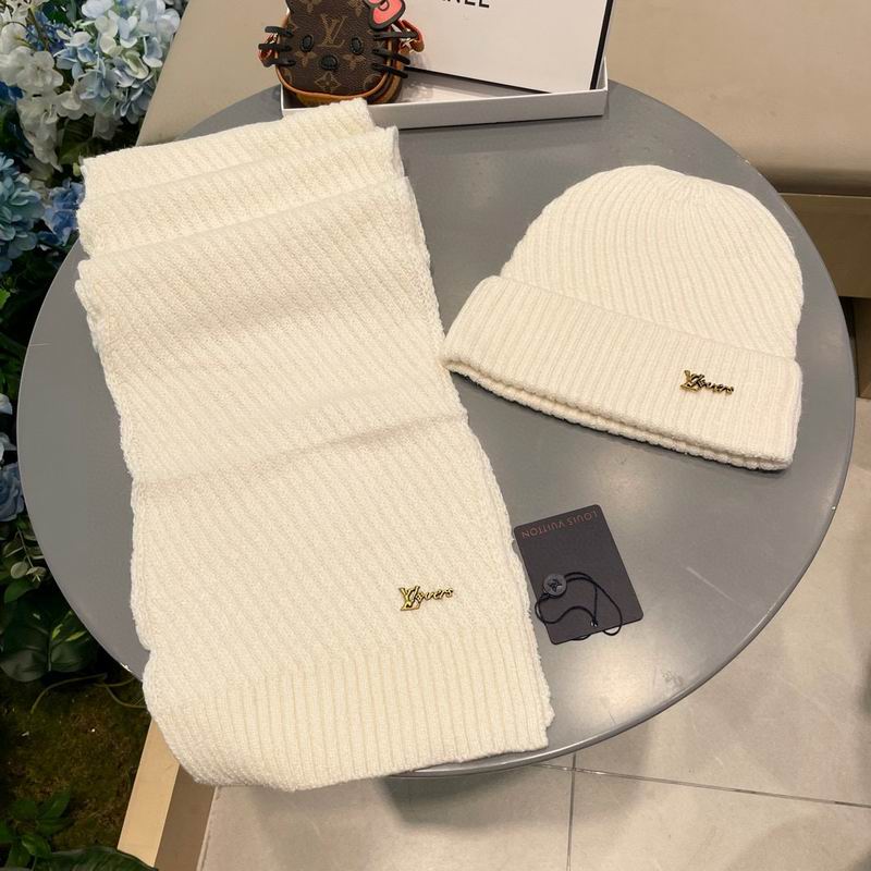 LV scarf hat (77)