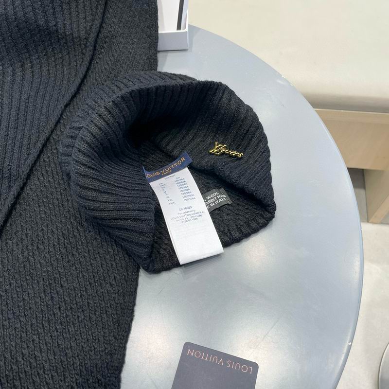 LV scarf hat (80)