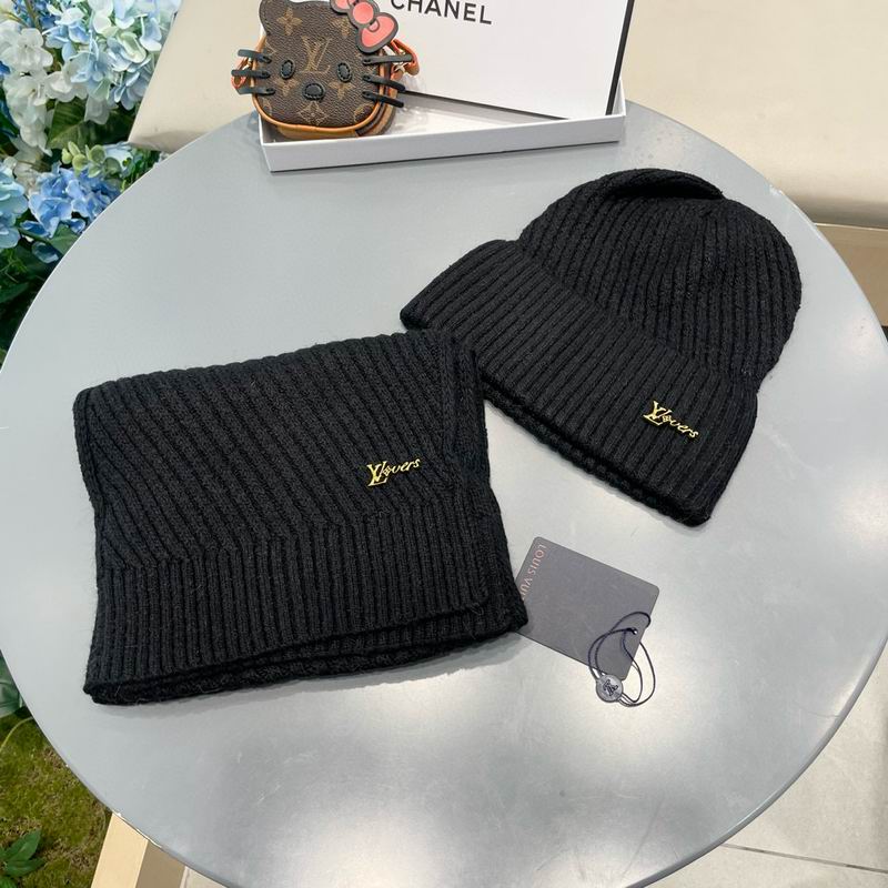 LV scarf hat (88)