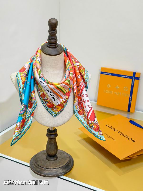 LV silk Scarf 90X90cm E04 (1)