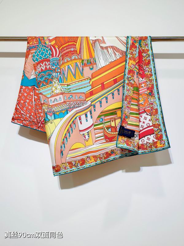 LV silk Scarf 90X90cm E04 (2)