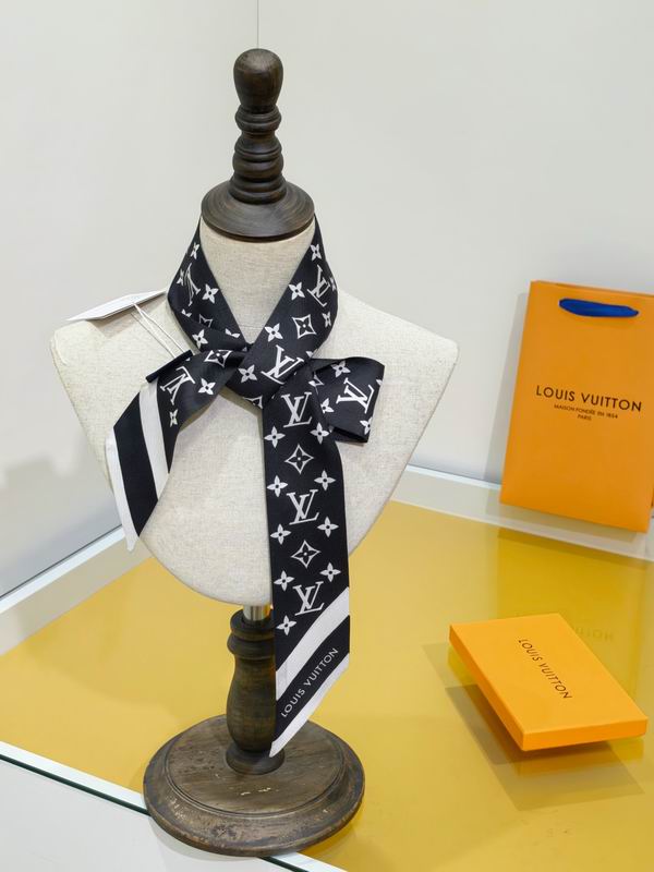 LV silk ribbon 5X120cm E40 (3)