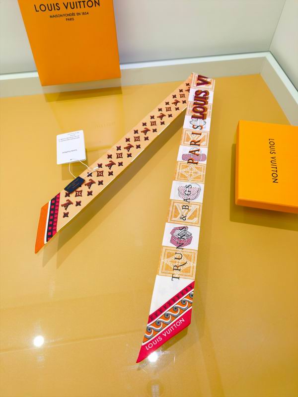 LV silk ribbon 5X120cm E41 (7)