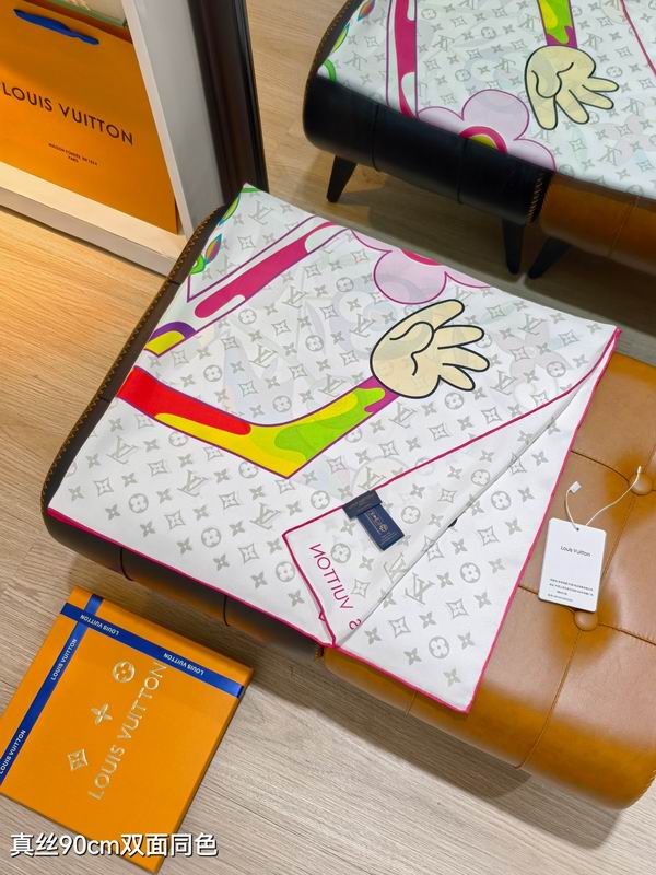 LV silk scarf 90X90cm E 08 (6)