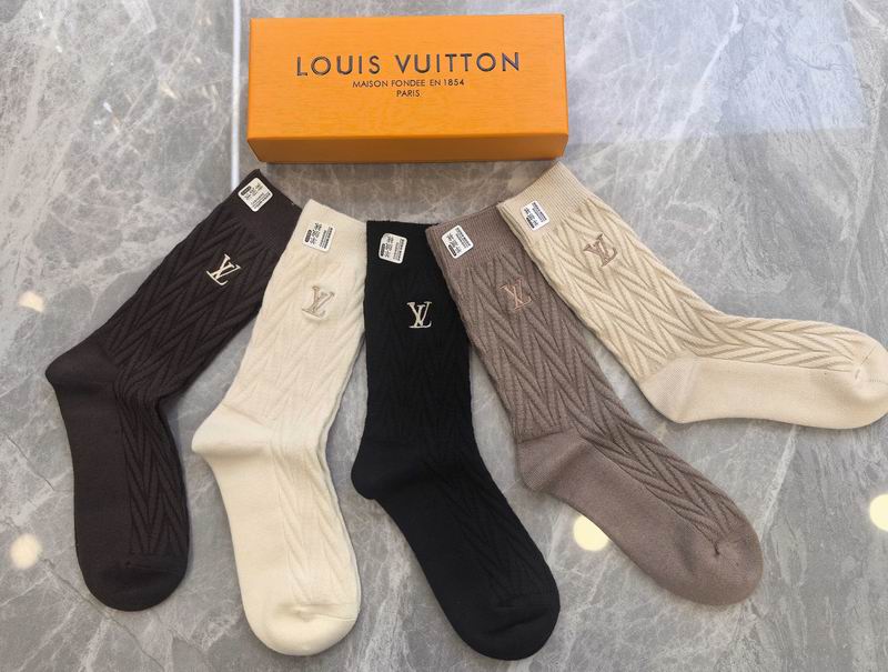 LV socks (3)