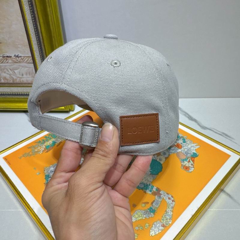Loewe Cap (695)