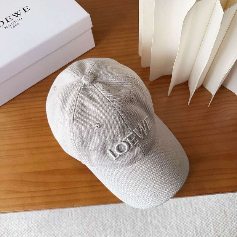 Loewe Cap dx (13)