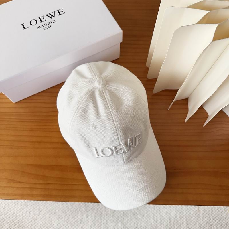 Loewe Cap dx (34)