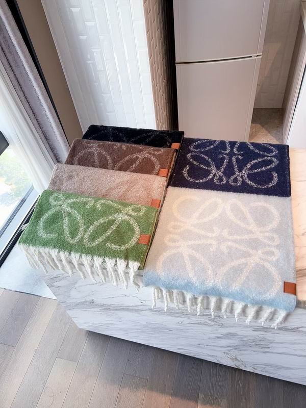 Loewe Scarf 180X65cm E16 (1)