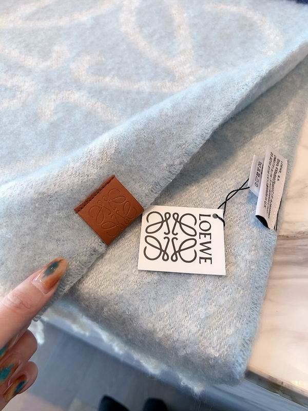 Loewe Scarf 180X65cm E16 (2)