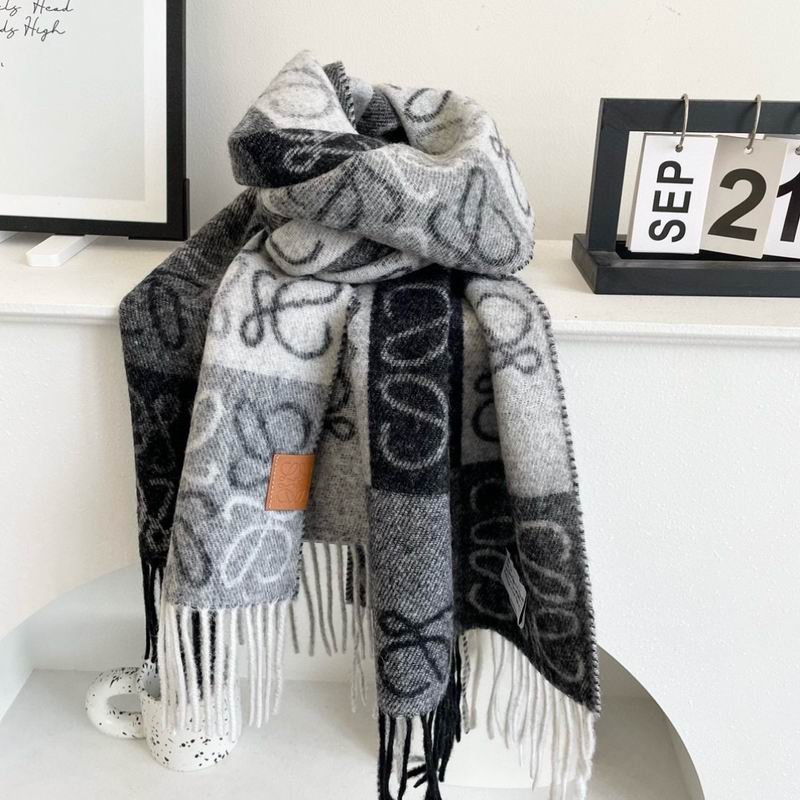 Loewe Scarf 32X180cm 100%羊绒 E12 (3)