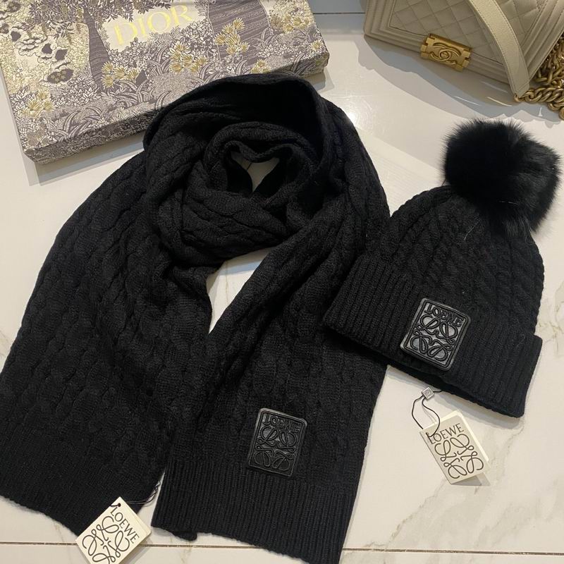 Loewe Scarf Hat (1)