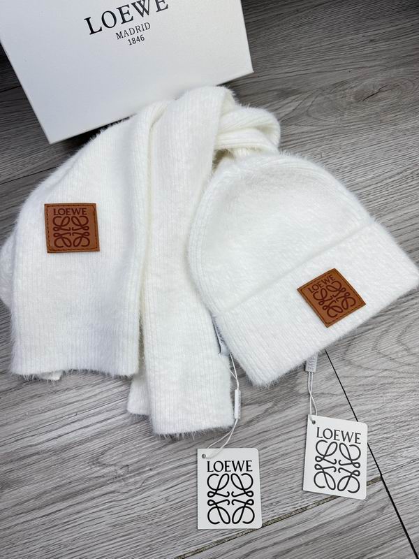 Loewe Scarf Hat dx (1)