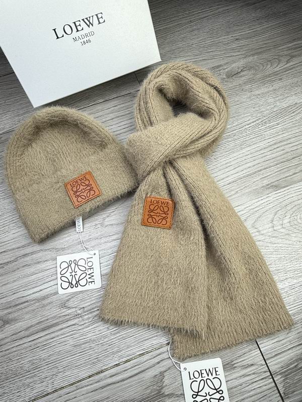 Loewe Scarf Hat dx (12)