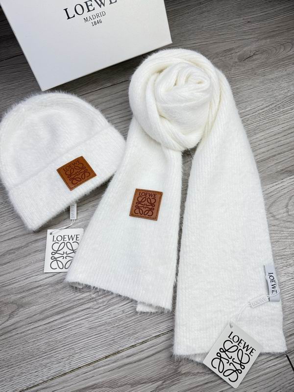 Loewe Scarf Hat dx (4)