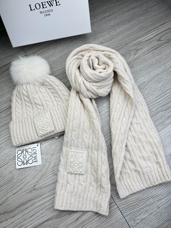 Loewe Scarf Hat dx (40)