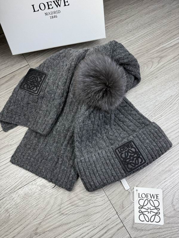Loewe Scarf Hat dx (46)