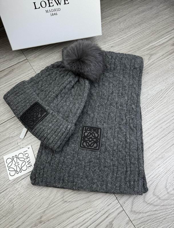 Loewe Scarf Hat dx (53)