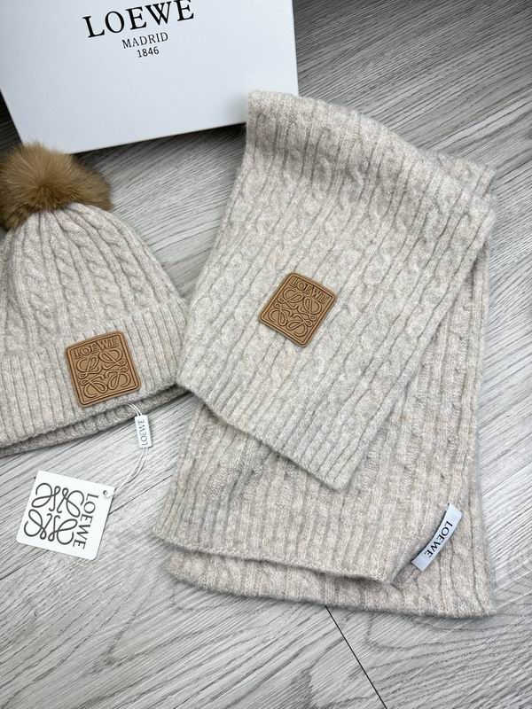 Loewe Scarf Hat dx (69)