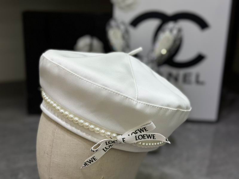 Loewe beret dx (1)