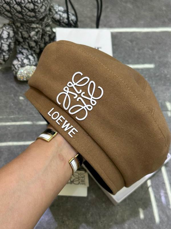 Loewe beret dx (273)