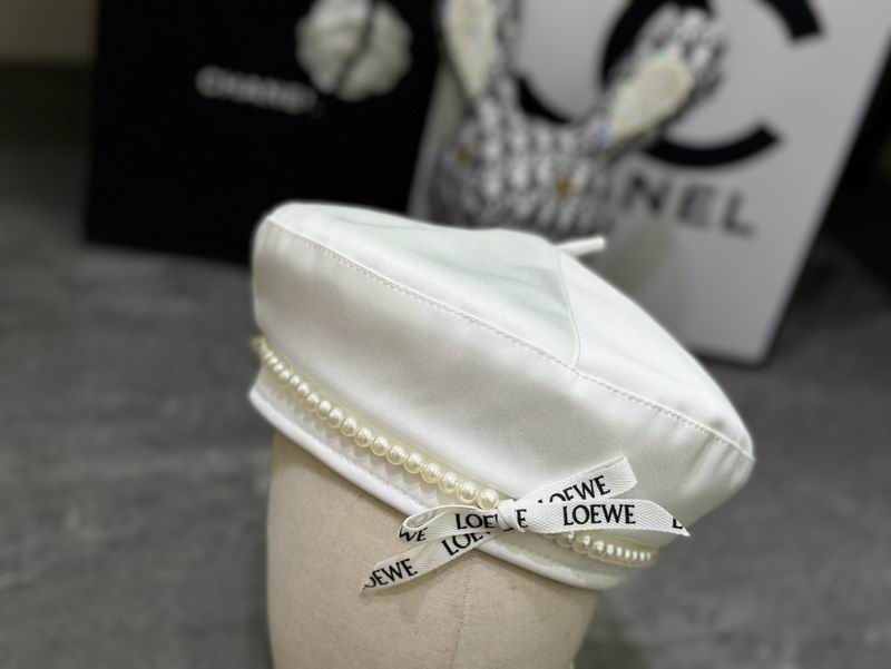 Loewe beret dx (4)