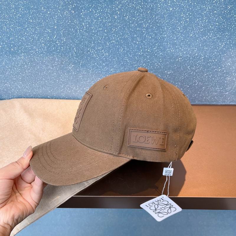 Loewe cap (262)