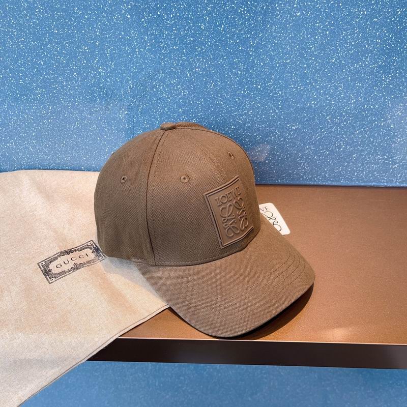 Loewe cap (265)