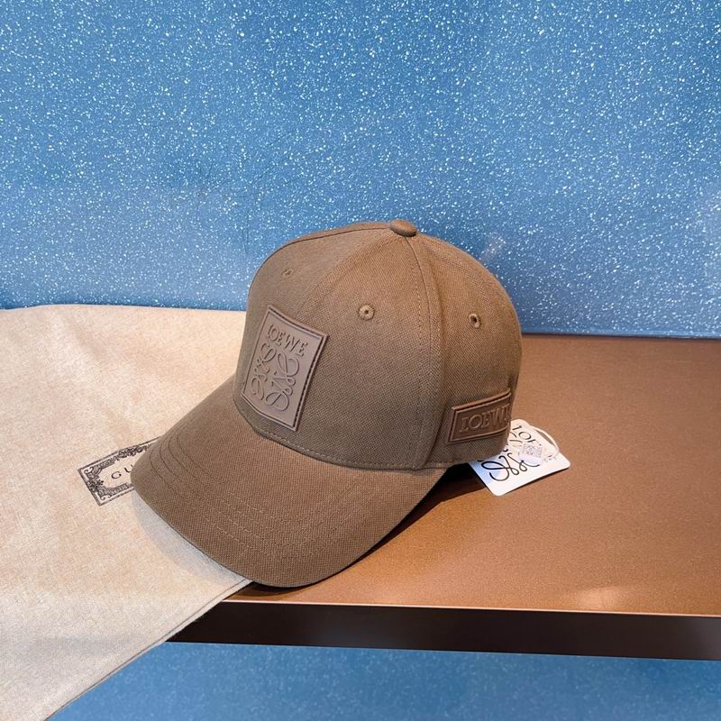 Loewe cap (266)