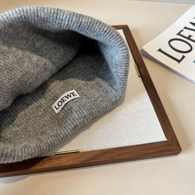 Loewe hat (1039)