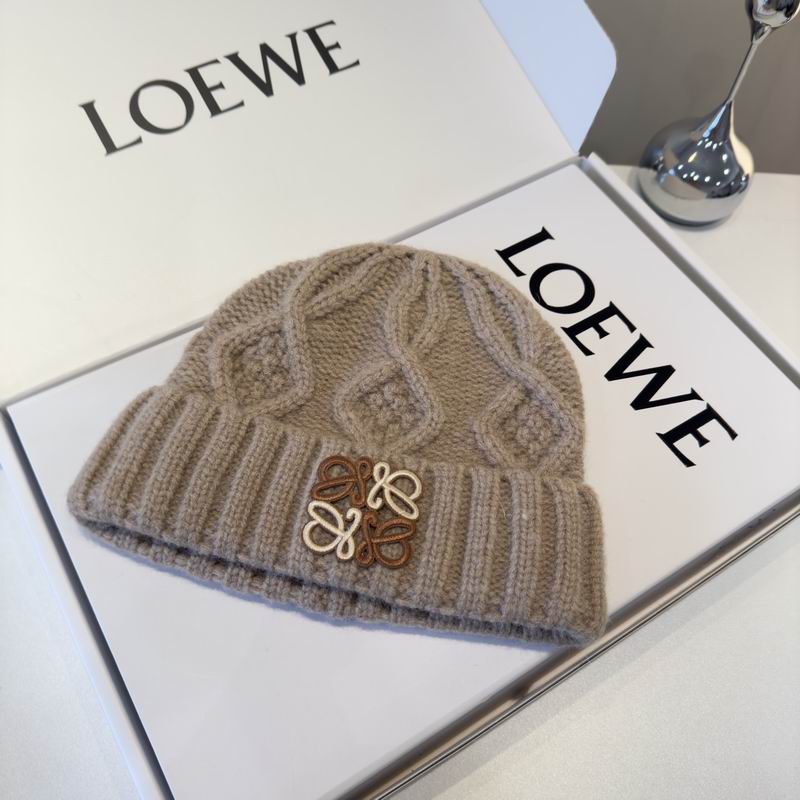 Loewe hat (287)