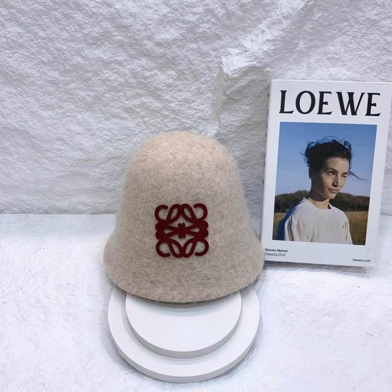 Loewe hat (512)